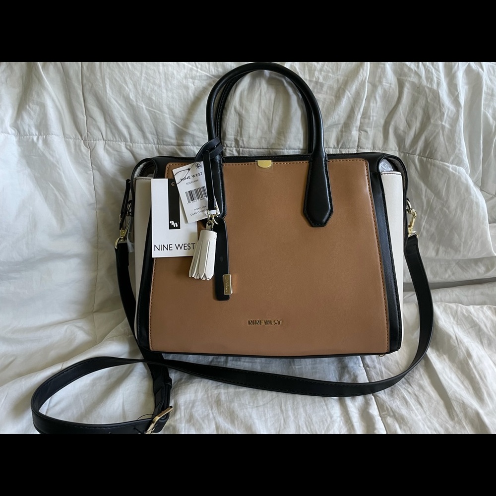 Nine West Edgemere Jet Set Purse Dark Camel Multi
